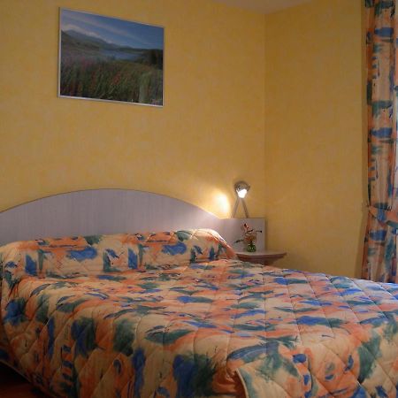 L'Ostalou Hotel Issoire Ngoại thất bức ảnh