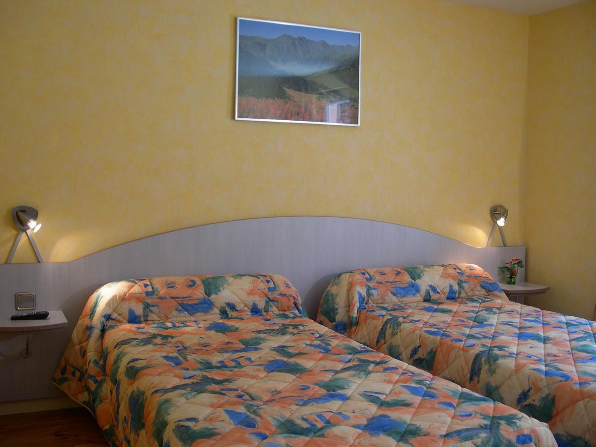 L'Ostalou Hotel Issoire Ngoại thất bức ảnh