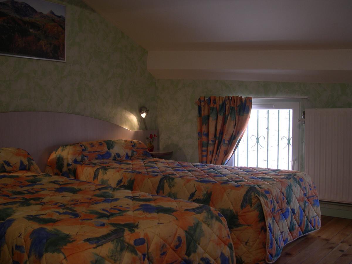 L'Ostalou Hotel Issoire Ngoại thất bức ảnh