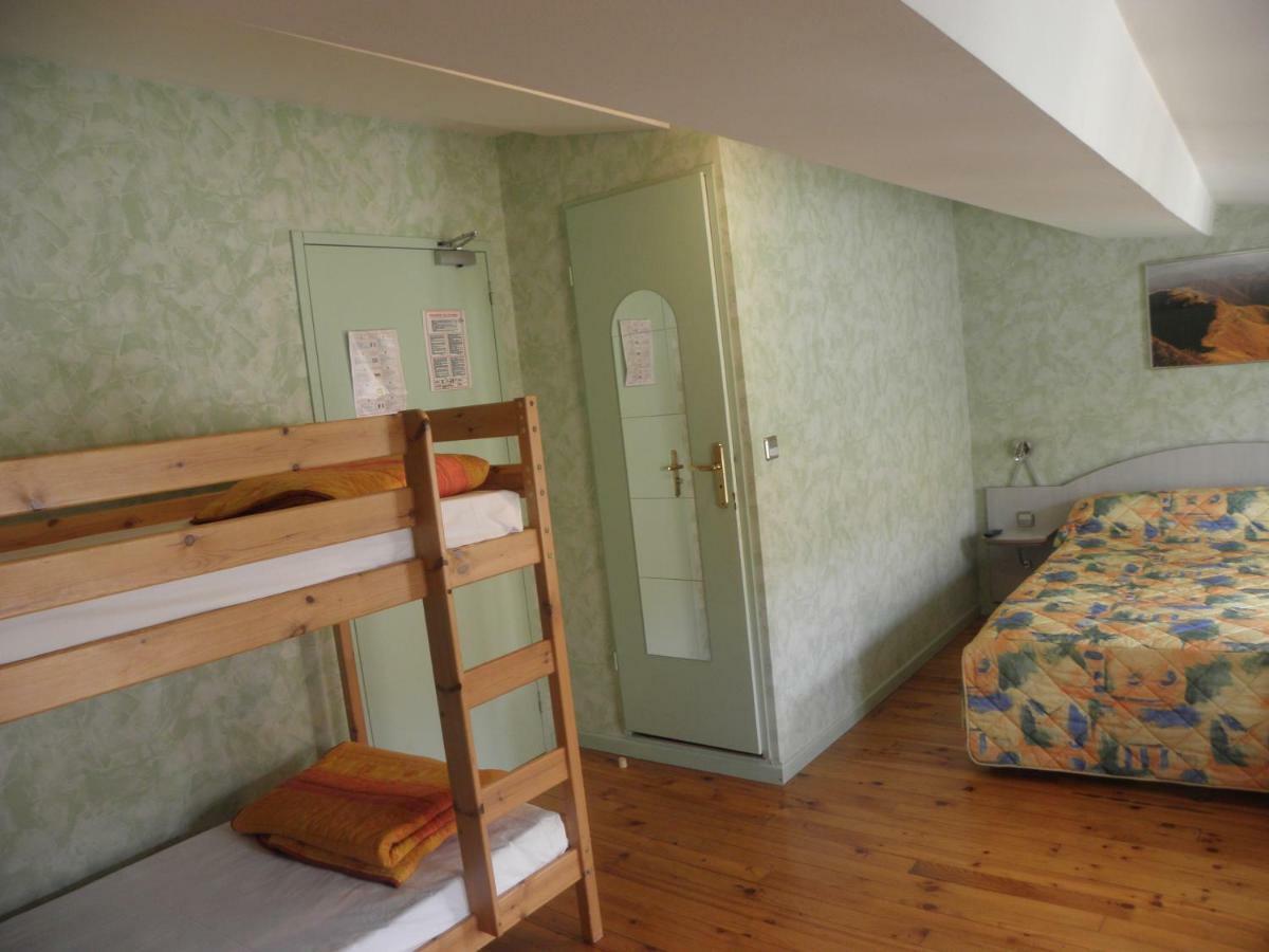L'Ostalou Hotel Issoire Ngoại thất bức ảnh